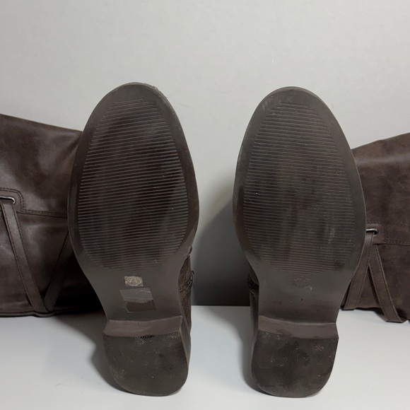 Brown Knee-High Women's Boots - Picture 6 of 6
